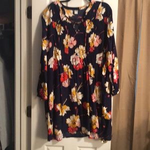 Old Navy flower dress